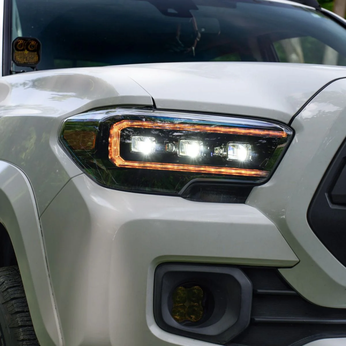 2016 - 2023 Toyota Tacoma Sequential LED Projector Headlights with Amber DRL (Pair) - Image 4