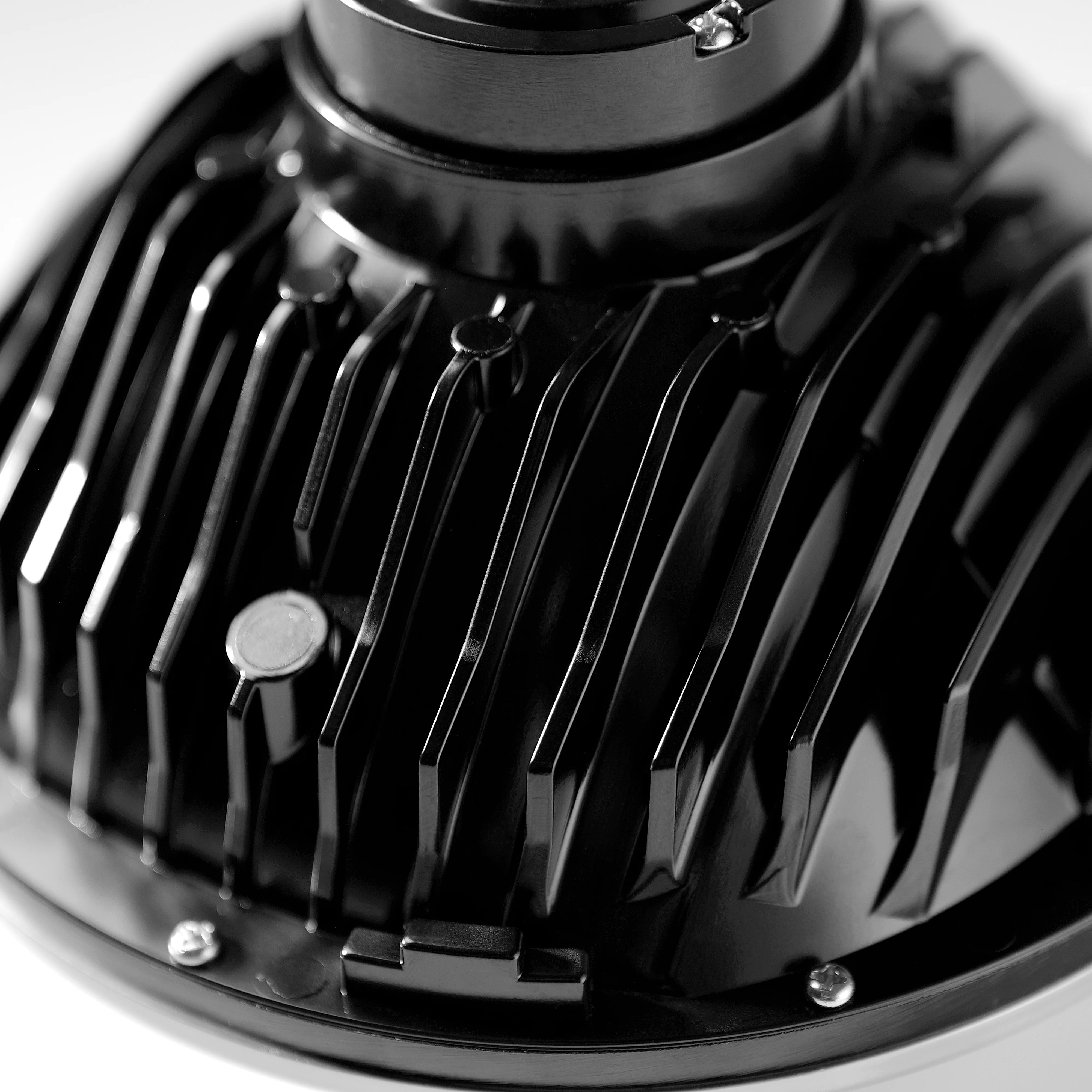 7 Inch LED Headlight - OE7 - Image 3