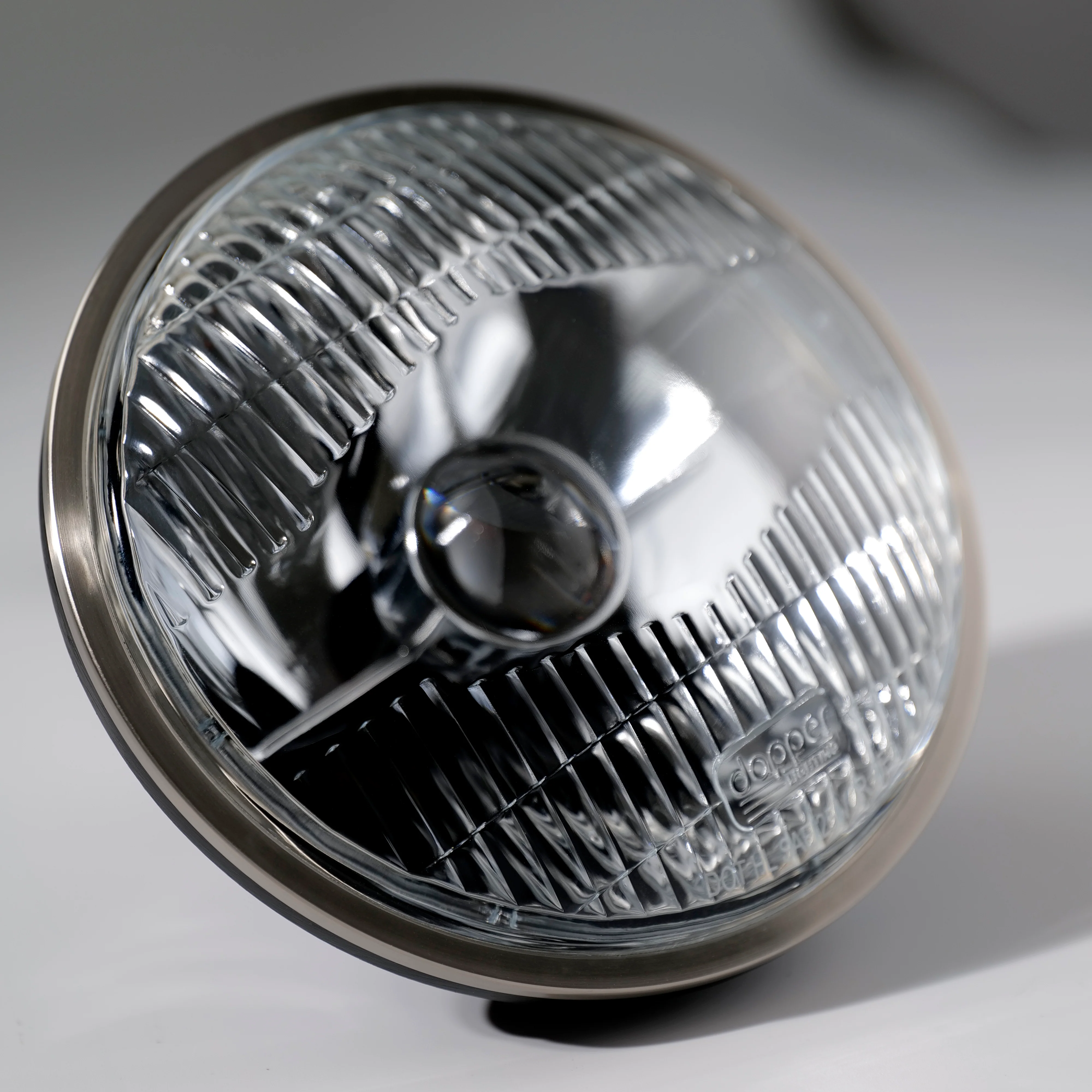 7 Inch LED Headlight - OE7 - Image 5